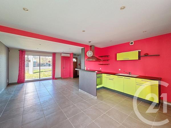 Maison à vendre  10 pièces - 196 m2 CHASSENEUIL DU POITOU - 86