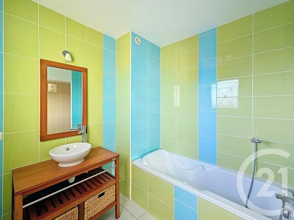 Maison à vendre  10 pièces - 196 m2 CHASSENEUIL DU POITOU - 86