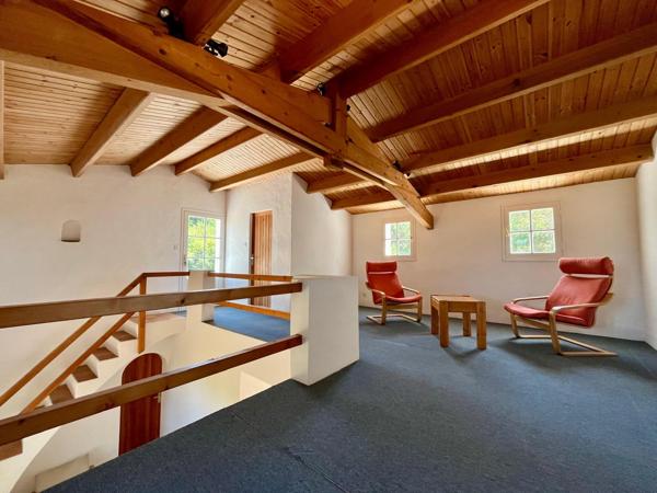 Maison
         9 pièces
        - 180 m² Bien prestige 1 198 000 € *