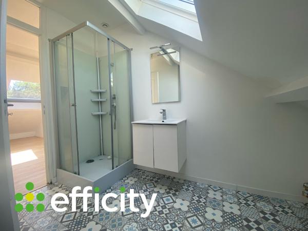 Appartement
         3 pièces
        - 78 m² Exclusivité 69 900 € *