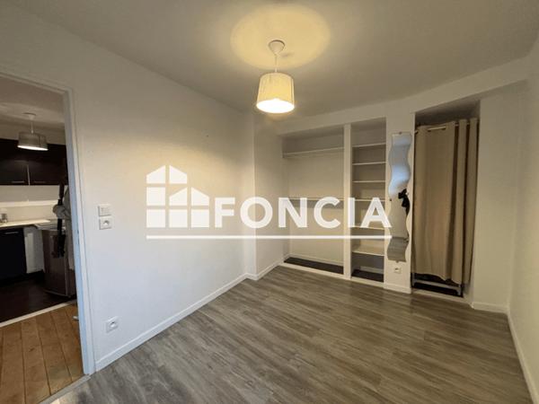 Location Appartement 2 pièces 37.21 m² - 153 RUE BEAUVOISINE Rouen. 76000