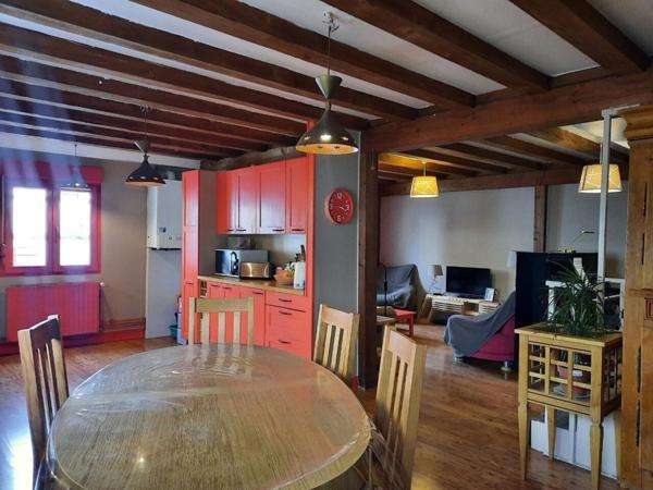 Joli bien à réaménager 7 p. de 170m² env. à Fegersheim