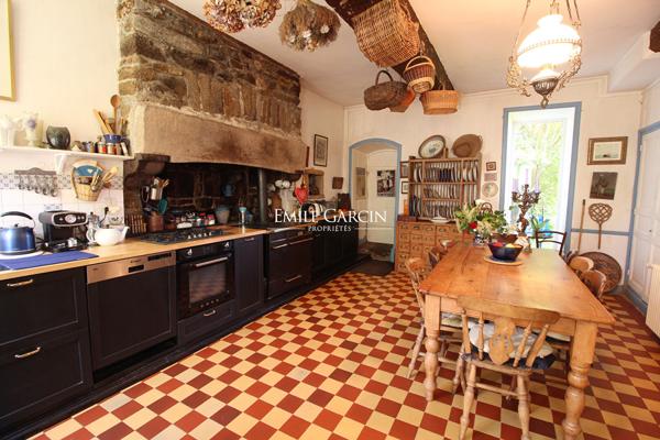 A VENDRE MANOIR 500 M²