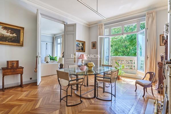 À vendre - Appartement - Paris 75016 - Avenue de New York - Vue Tour Eiffel
