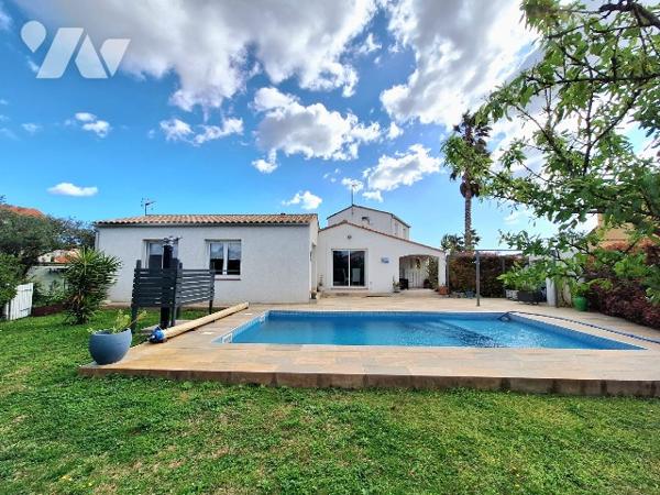 A Alénya, village prisé à proximité de la côte et de Perpignan, venez découvrir cette superbe villa