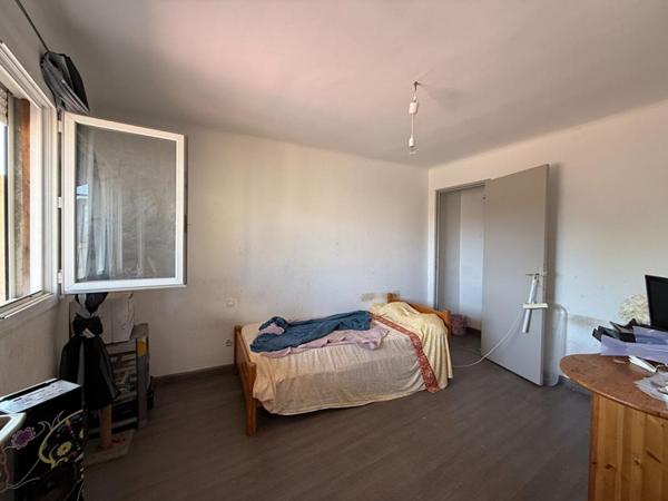 Immeuble 4 appartements à Beziers - 230 000 euros