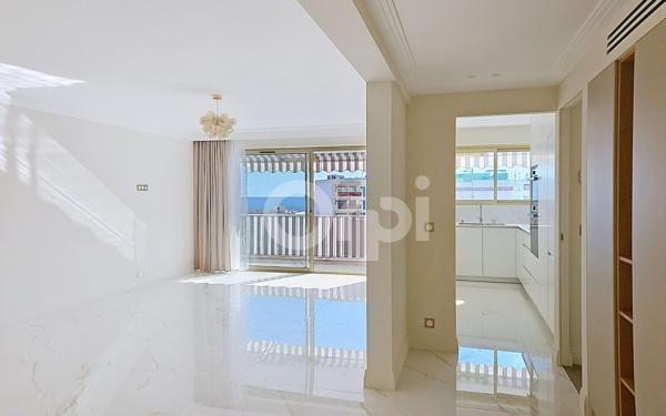 Appartement à vendre    3 pièces • 81,36 m2 Juan-les-Pins - Antibes