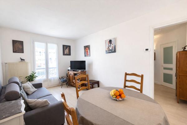 Deux pièces HYPER CENTRE-VILLE Vincennes