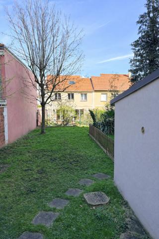 Nanterre limite Puteaux/Suresnes- 2 pièces 41 m² sans vis à vis