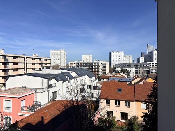 Nanterre limite Puteaux/Suresnes- 2 pièces 41 m² sans vis à vis