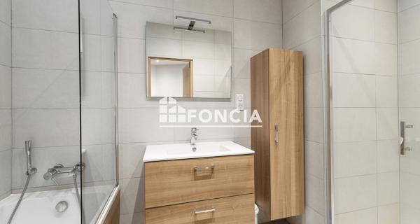 À vendre Appartement 4 pièces 97.88 m² - Lille 59800