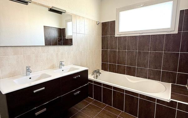 Maison à vendre    4 pièces •  Perpignan