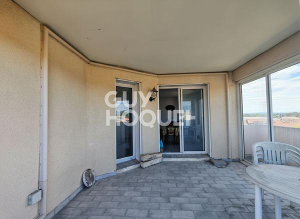 Appartement - Dernier étage - Belle terrasse - Vue Ventoux - Garage