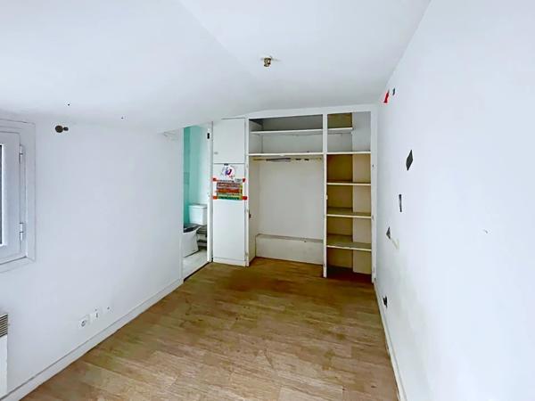 Location Immeuble 140 m2 à Paris 1