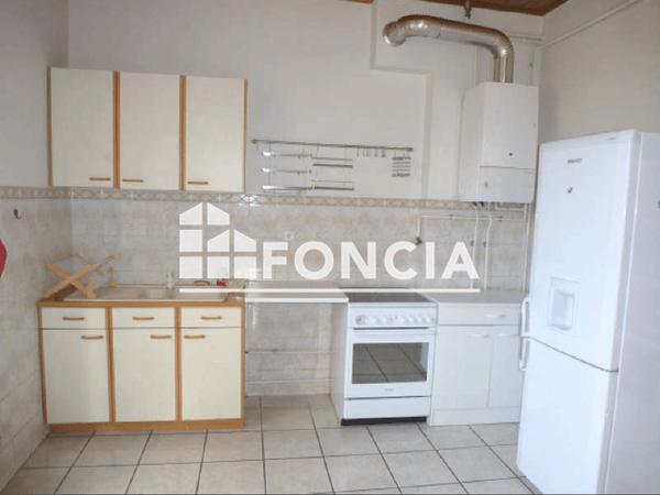 Location Studio 40.4 m² - 11 RUE CHARLES PEGUY Grenoble 38100