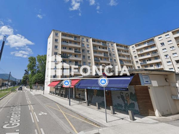 Location Appartement 3 pièces 53.03 m² - 26 AVENUE GENERAL DE GAULLE Saint-egreve 38120