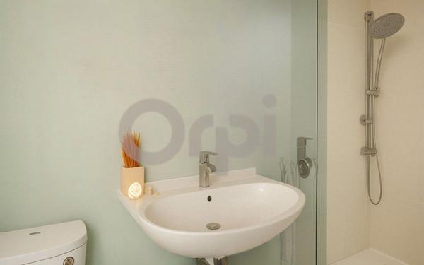 Appartement à vendre    1 pièce • 12,11 m2 Paris 20