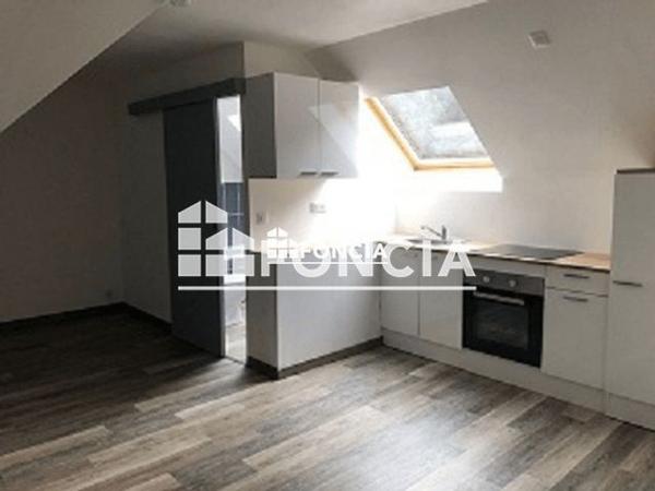 Location Studio 23.24 m² - 47 RUE LE DEAN QUIMPER Quimper 29000