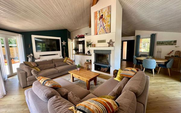 Maison à vendre    4 pièces •  Bram