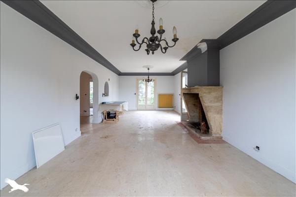 Maison à vendre |  Lafox |  8 pièces | 213 m²