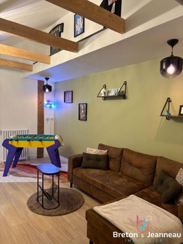 Longère en pierres rénovée à Argentré