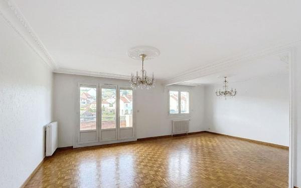 Appartement à vendre    4 pièces • 78,23 m2 Roche-la-Molière