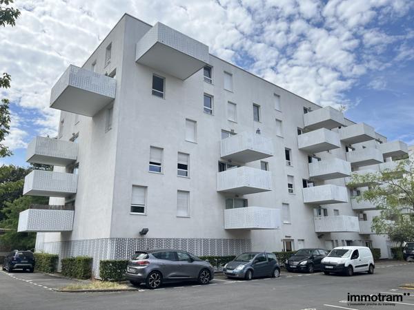 Vente Appartement 45m 2 - 1 chambre(s) - Roubaix, • Réf. VA27046