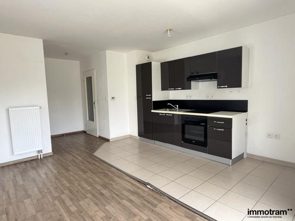 Vente Appartement 45m 2 - 1 chambre(s) - Roubaix, • Réf. VA27046