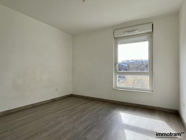 Vente Appartement 45m 2 - 1 chambre(s) - Roubaix, • Réf. VA27046