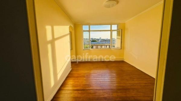 ENTIÈREMENT RÉNOVÉ – 3 CHAMBRES – LUMINEUX & AU CALME-Appartement à vendre 4 pièces CHATILLON (92)