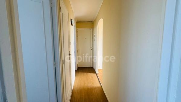ENTIÈREMENT RÉNOVÉ – 3 CHAMBRES – LUMINEUX & AU CALME-Appartement à vendre 4 pièces CHATILLON (92)
