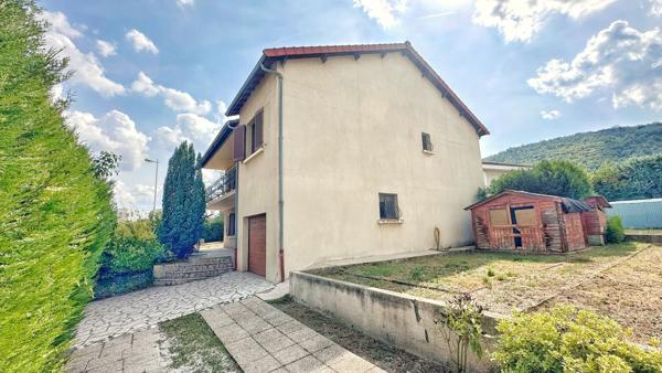 Maison Cebazat 8 pièce(s) 214 m² - garage, cave, jardin, 5 chambres