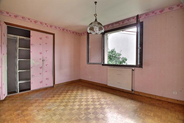 Maison Cebazat 8 pièce(s) 214 m² - garage, cave, jardin, 5 chambres