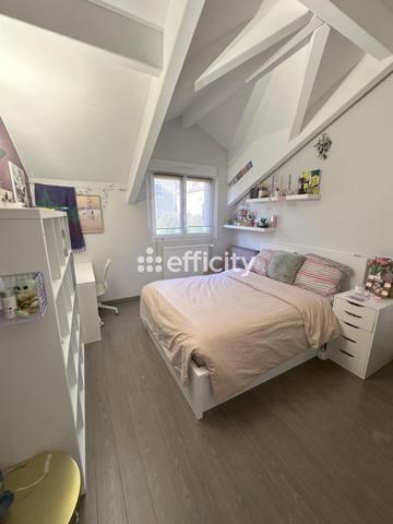 Maison 5 pièces - 139 m² Exclusivité efficity