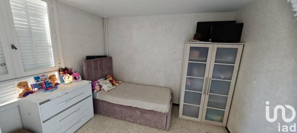 Appartement à vendre 3 pièces 65 m² Nîmes-Saint-Césaire