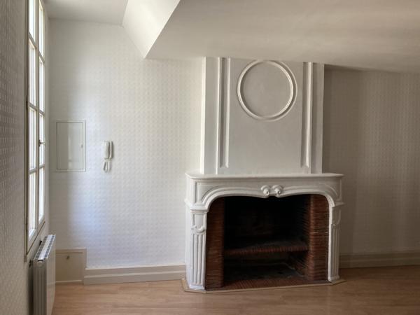 APPARTEMENT T3 - SAINTES RIVE GAUCHE