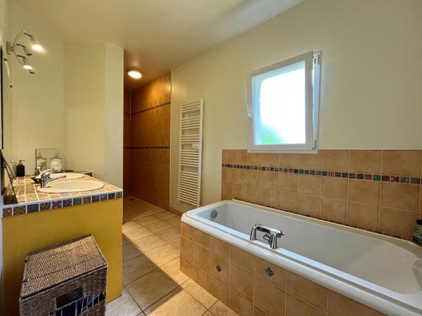 BIEN RARE - Maison Pont Réan Guichen - Terrain 2100m² sans vis-à-vis - Plein Sud - 4/5 chambres