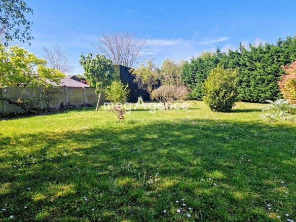 Maison à LONGUE-JUMELLES, 49160 - 6 pièces 136m²