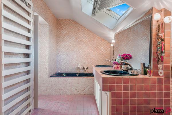 Villa 7 pièces 320 m2