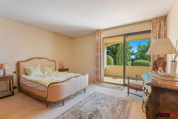 Villa 7 pièces 320 m2