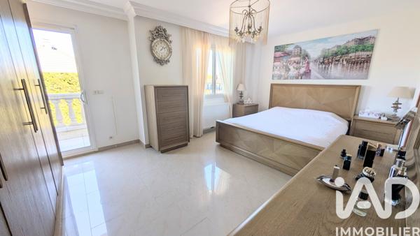 Maison à vendre 11 pièces 226 m² Cormontreuil