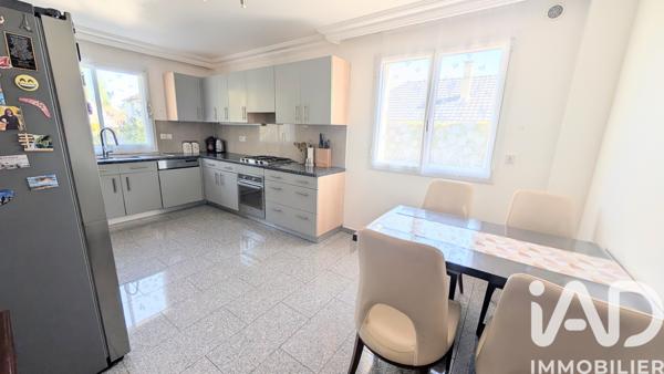 Maison à vendre 11 pièces 226 m² Cormontreuil