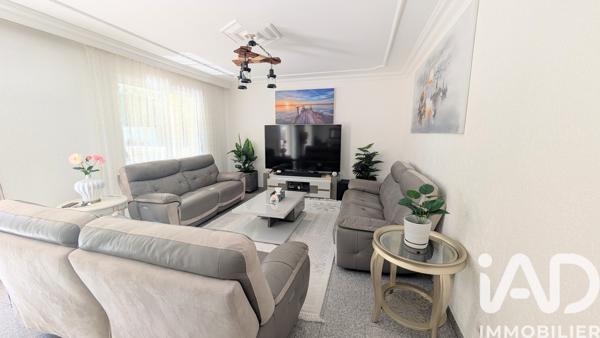 Maison à vendre 11 pièces 226 m² Cormontreuil