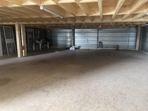 Bouloire (72440) LOCAL DOUBLE PEAU AVEC MEZZANINE 15 MN DE L AUTOROUTE LE MANS EST