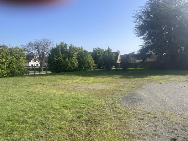 Bouloire (72440) LOCAL DOUBLE PEAU AVEC MEZZANINE 15 MN DE L AUTOROUTE LE MANS EST