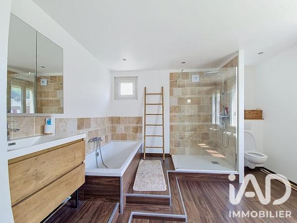 Maison à vendre 7 pièces 155 m² Le Houlme