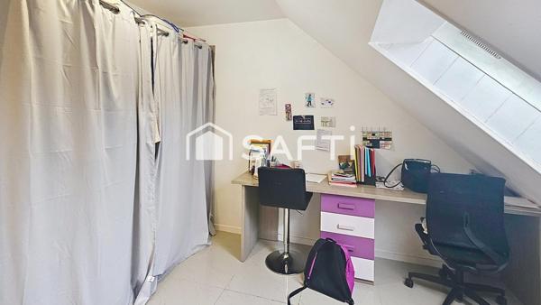 maison 4 chambres +cuisine ouverte +garage double