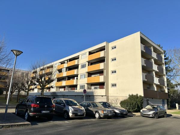 Angers, La Roseraie / Orgemont Appartement 4 pièces de 77m²