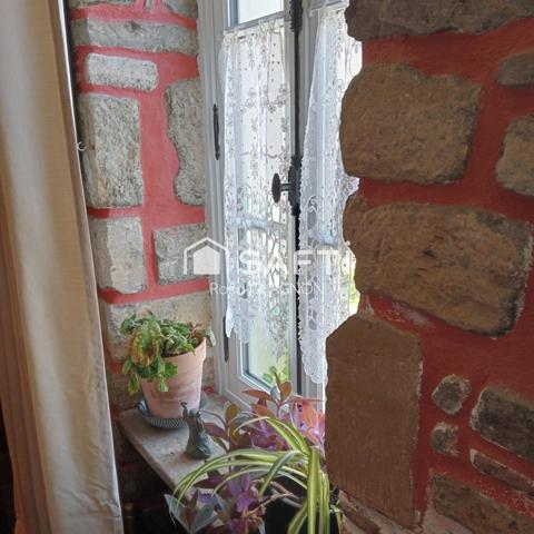 Maison Atypique se situant dans le plus beau village de France