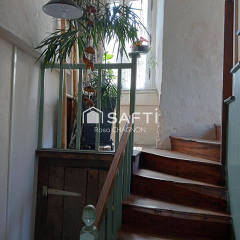 Maison Atypique se situant dans le plus beau village de France